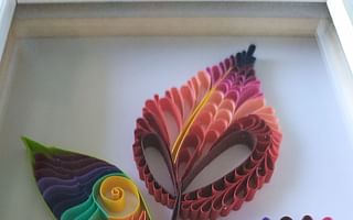 What are some easy home decor ideas using quilling patterns?
